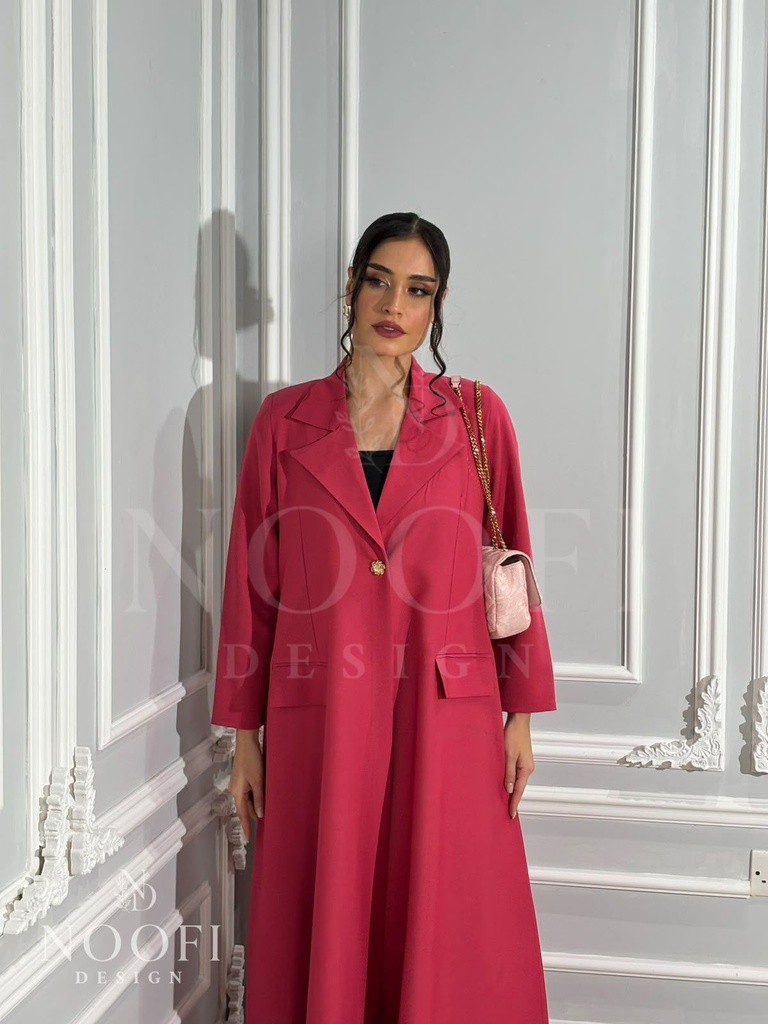 عباية حمراء بقصة بليزر